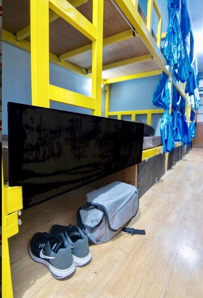 Vr Hostel Bangkok Extérieur photo